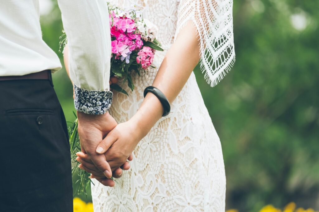 Classic Wedding Etiquette That Still Matters Today