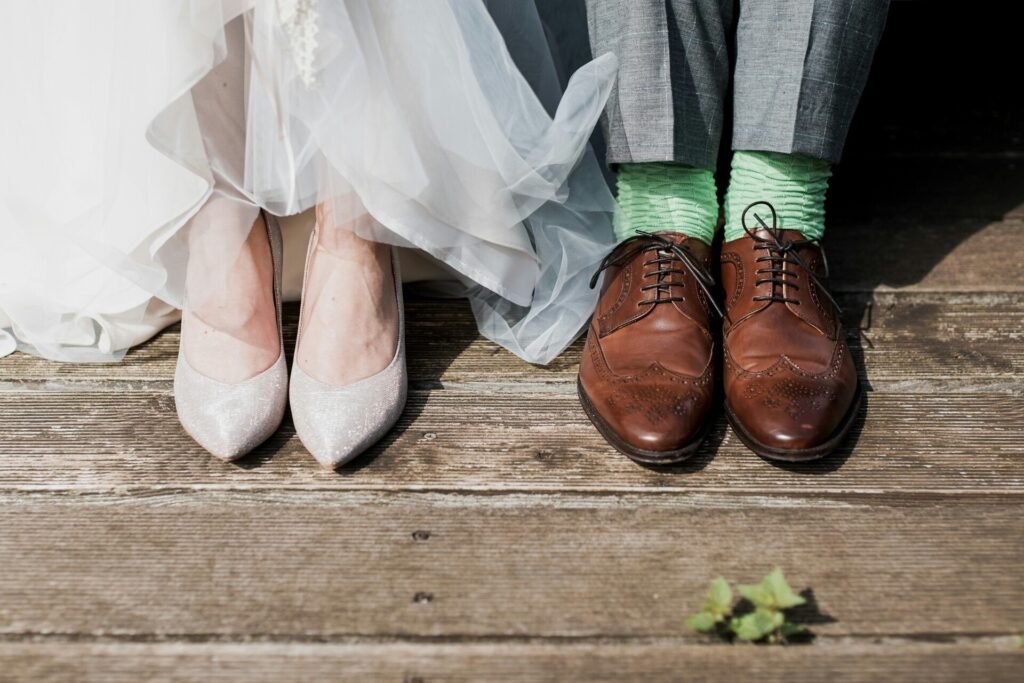 Music and Playlist Ideas That Set the Perfect Reception Atmosphere